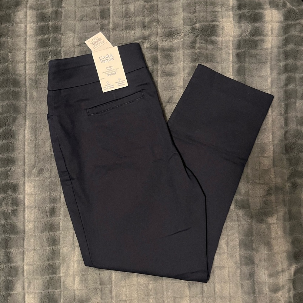 NWT Croft & Barrow Women’s Dark Blue Pants - Straight Mid Rise Size 12P Regular
